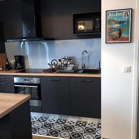 Appartamento Le Riviera - Magnifique Studio De 35m2 Avec Terrasse Panoramique Et Garage Privatif Aix-les-Bains